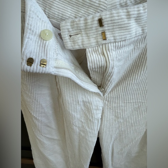 Massimo Dutti Cream Corduroy Pants • 4 • - Picture 4 of 6